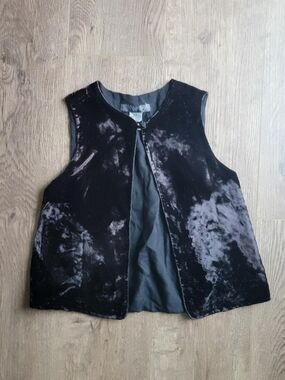 GAP Black Velvet Open Front Vest